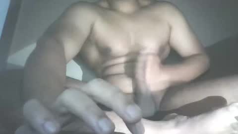 Snapshot of brwcm7 chatting on 12.19.25 brwcm7 online show from 12.19.25