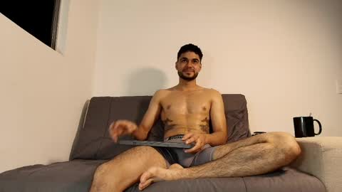 Snapshot of bry_alx chatting on 04.03.26 bry_alx online show from 04.03.26