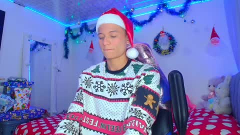 BRYAM INDEPENDENT MODEL online show from 12.24.24