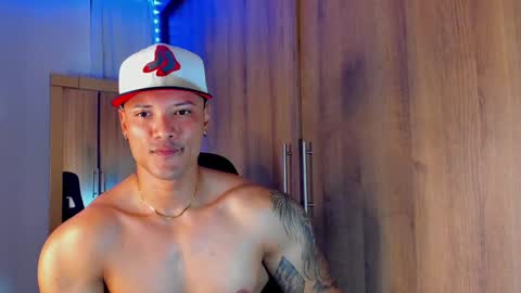 Snapshot of bryan_boy_ chatting on 12.06.24 bryan online show from 12.06.24