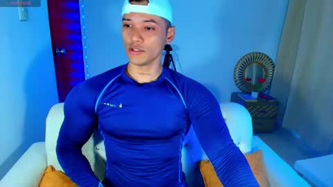 Snapshot of bryan_boy_ chatting on 05.14.26 bryan online show from 05.14.26