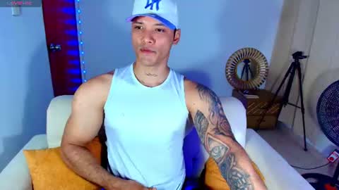 Snapshot of bryan_boy_ chatting on 07.01.26 bryan online show from 07.01.26