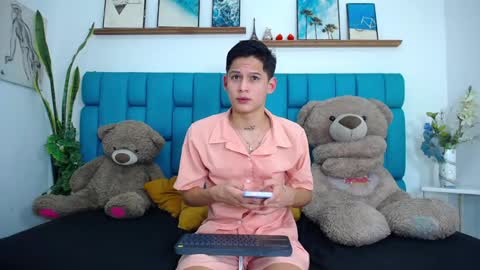 Snapshot of bryan_hotty chatting on 02.19.26 Bryan online show from 02.19.26