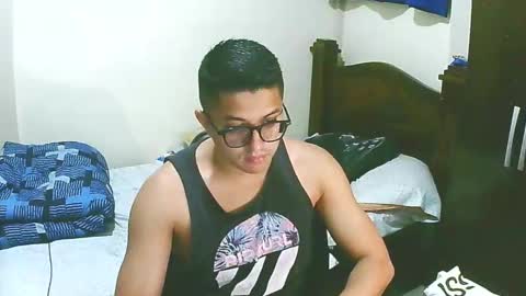 Snapshot of bryanbendy chatting on 09.28.25 bryanbendy online show from 09.28.25