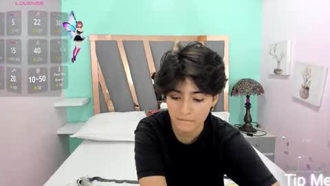 Snapshot of bryce_evans chatting on 10.30.25 B R Y C E online show from 10.30.25