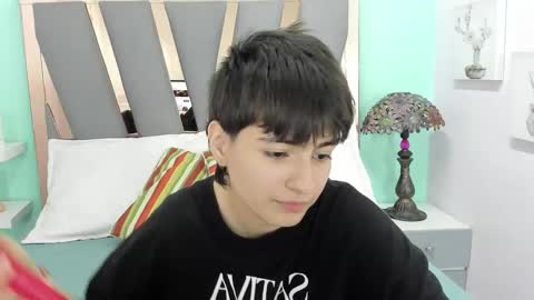 Snapshot of bryce_evans chatting on 12.14.25 B R Y C E online show from 12.14.25