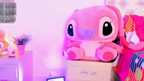 Carly     online show from 02.05.25