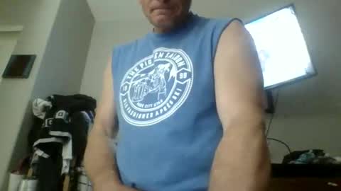 Snapshot of btownstud chatting on 04.03.26 btownstud online show from 04.03.26