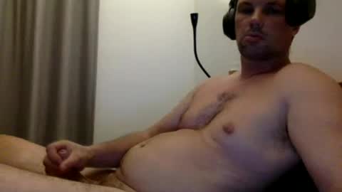 Snapshot of bubba2401 chatting on 06.30.26 Hardausbloke online show from 06.30.26