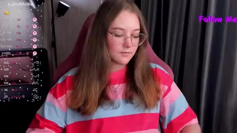 Snapshot of bubble_bunny chatting on 12.03.25 Ruby online show from 12.03.25