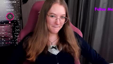 Snapshot of bubble_bunny chatting on 01.06.26 Ruby online show from 01.06.26