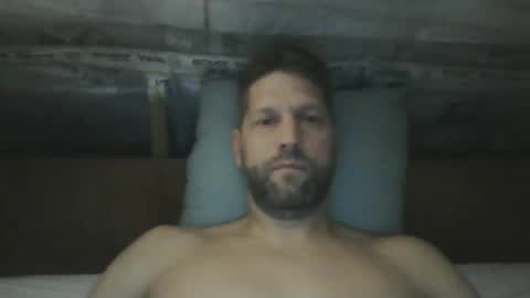 Snapshot of bubblebee1982 chatting on 09.11.25 bubblebee1982 online show from 09.11.25