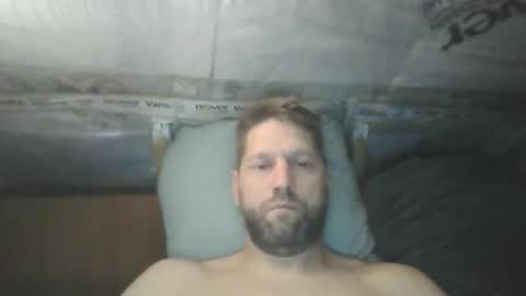 Snapshot of bubblebee1982 chatting on 09.14.25 bubblebee1982 online show from 09.14.25