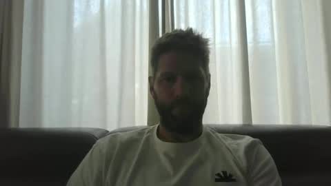 Snapshot of bubblebee1982 chatting on 09.29.25 bubblebee1982 online show from 09.29.25