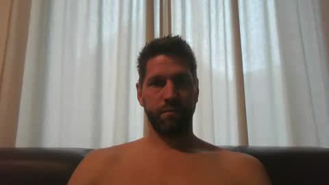 Snapshot of bubblebee1982 chatting on 10.03.25 bubblebee1982 online show from 10.03.25