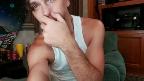 Snapshot of bubblebutt417 chatting on 07.25.26 Max candi online show from 07.25.26