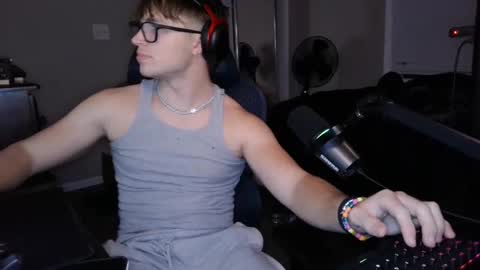 BubblebuttBdn online show from 10.04.25