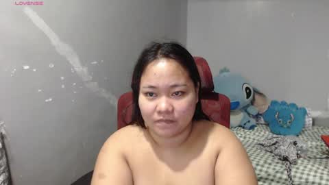 Snapshot of bubblebuttpinay chatting on 06.13.26 Sunshine online show from 06.13.26