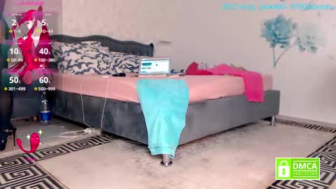 Nylon queen  genuine model who bring pantyhose on chaturbate for first time   the others just copy my room for money  online show from 02.22.25