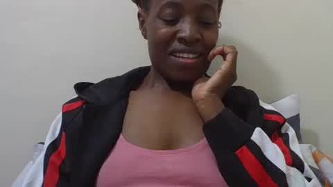 Snapshot of bubbly_jocyce chatting on 07.19.26 talisha online show from 07.19.26