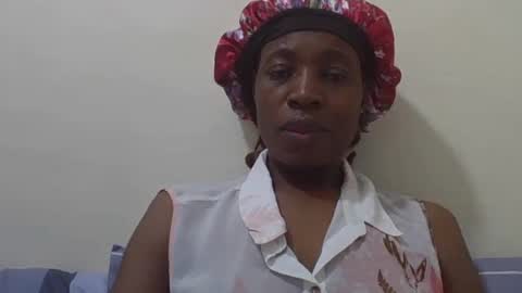 Snapshot of bubbly_jocyce chatting on 07.25.26 talisha online show from 07.25.26