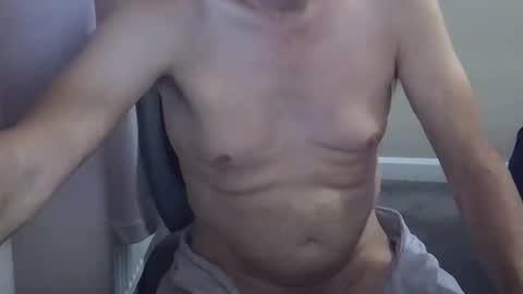 Snapshot of buckey12 chatting on 09.08.25 buckey12 online show from 09.08.25