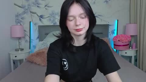 Leona online show from 03.21.26