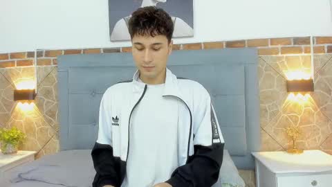 Snapshot of buddy_whitte chatting on 03.12.25 Buddy Whitte online show from 03.12.25