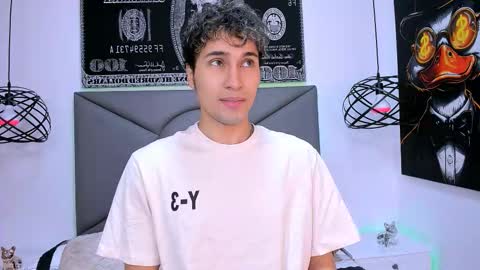 Snapshot of buddy_whitte chatting on 01.12.26 Buddy Whitte online show from 01.12.26