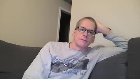 Snapshot of budman004 chatting on 11.09.25 budman004 online show from 11.09.25