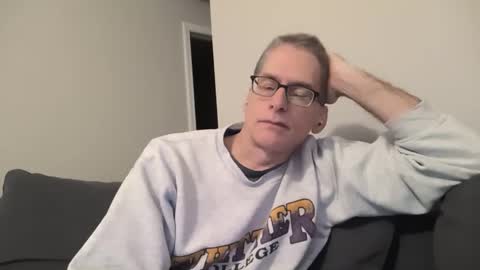 Snapshot of budman004 chatting on 11.30.25 budman004 online show from 11.30.25