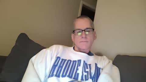 Snapshot of budman004 chatting on 12.21.25 budman004 online show from 12.21.25