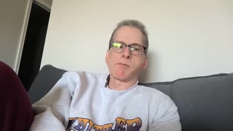 Snapshot of budman004 chatting on 04.11.26 budman004 online show from 04.11.26