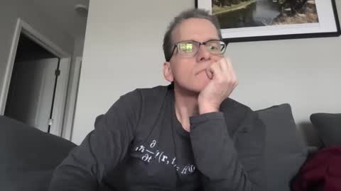 Snapshot of budman004 chatting on 04.18.26 budman004 online show from 04.18.26