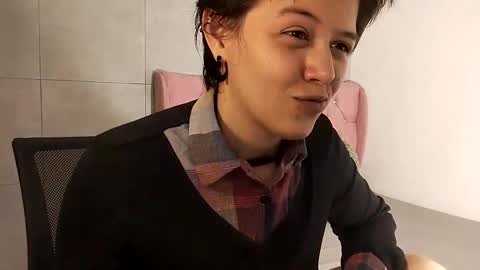 bug2025 online show from 09.08.25