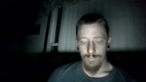 Snapshot of bugg95 chatting on 02.04.26 bugg95 online show from 02.04.26