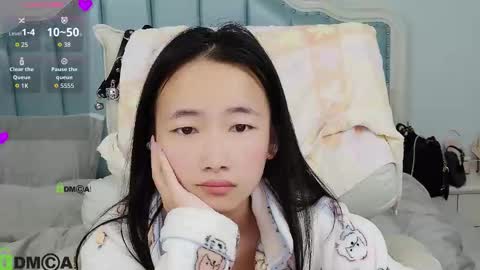 Sandy----xx online show from 12.15.25