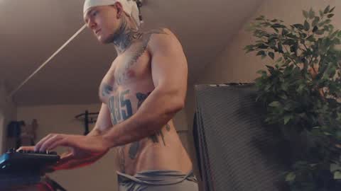 Snapshot of bulatov_x chatting on 02.06.25 Dmitriy online show from 02.06.25