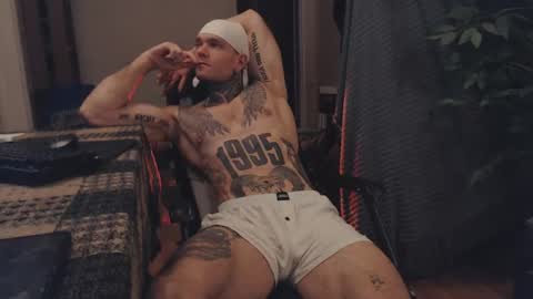 Snapshot of bulatov_x chatting on 02.25.25 Dmitriy online show from 02.25.25