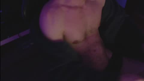 Snapshot of bulberg chatting on 12.25.24 bulberg online show from 12.25.24