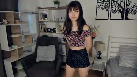 Snapshot of bunny_nova chatting on 06.25.26 Aria online show from 06.25.26