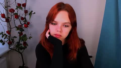 Snapshot of bunnybloom_ chatting on 10.27.25 Ariel online show from 10.27.25