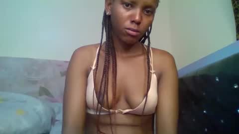 bunnydiva_ online show from 11.26.25