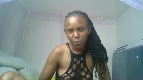 bunnydiva_ online show from 04.22.26