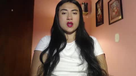 bunnyEmilyR0s33 online show from 01.24.25