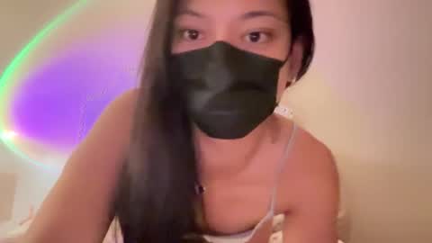 Snapshot of bunnyqt chatting on 11.05.25 bunnyqt online show from 11.05.25