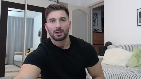 Snapshot of bunzdanny chatting on 01.04.25 BunzDanny online show from 01.04.25