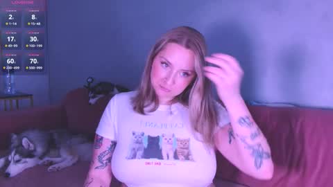 Snapshot of burn_lissa chatting on 01.13.26 Lissa online show from 01.13.26