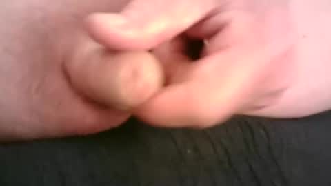 Snapshot of burnside13 chatting on 04.05.26 Hamish online show from 04.05.26