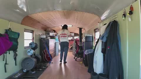 busbuddies online show from 04.27.26